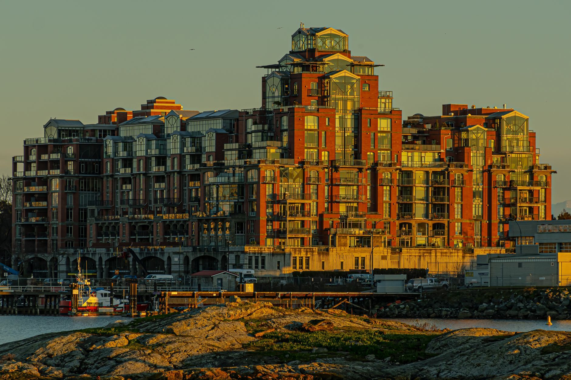 Best Things to Do in Victoria, Canada (From Someone Who Actually Lives Here) — photo: KELLY LEONARD / Pexels