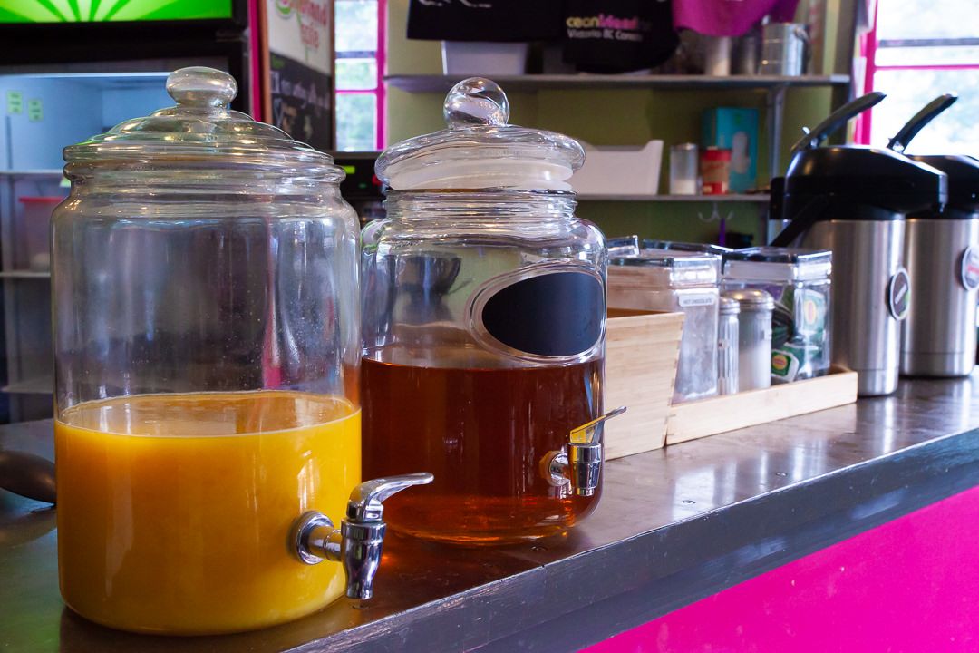 breakfast at Ocean Island Inn