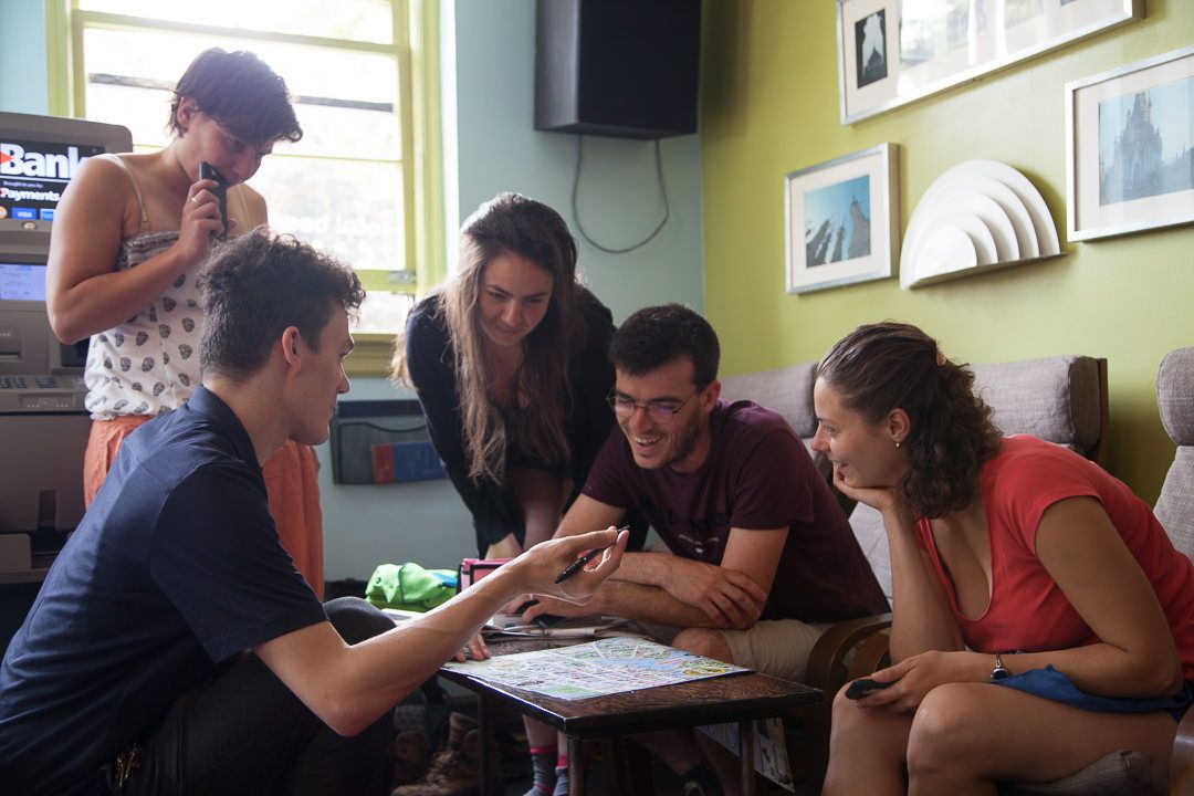 Travel Info & Victoria Guide