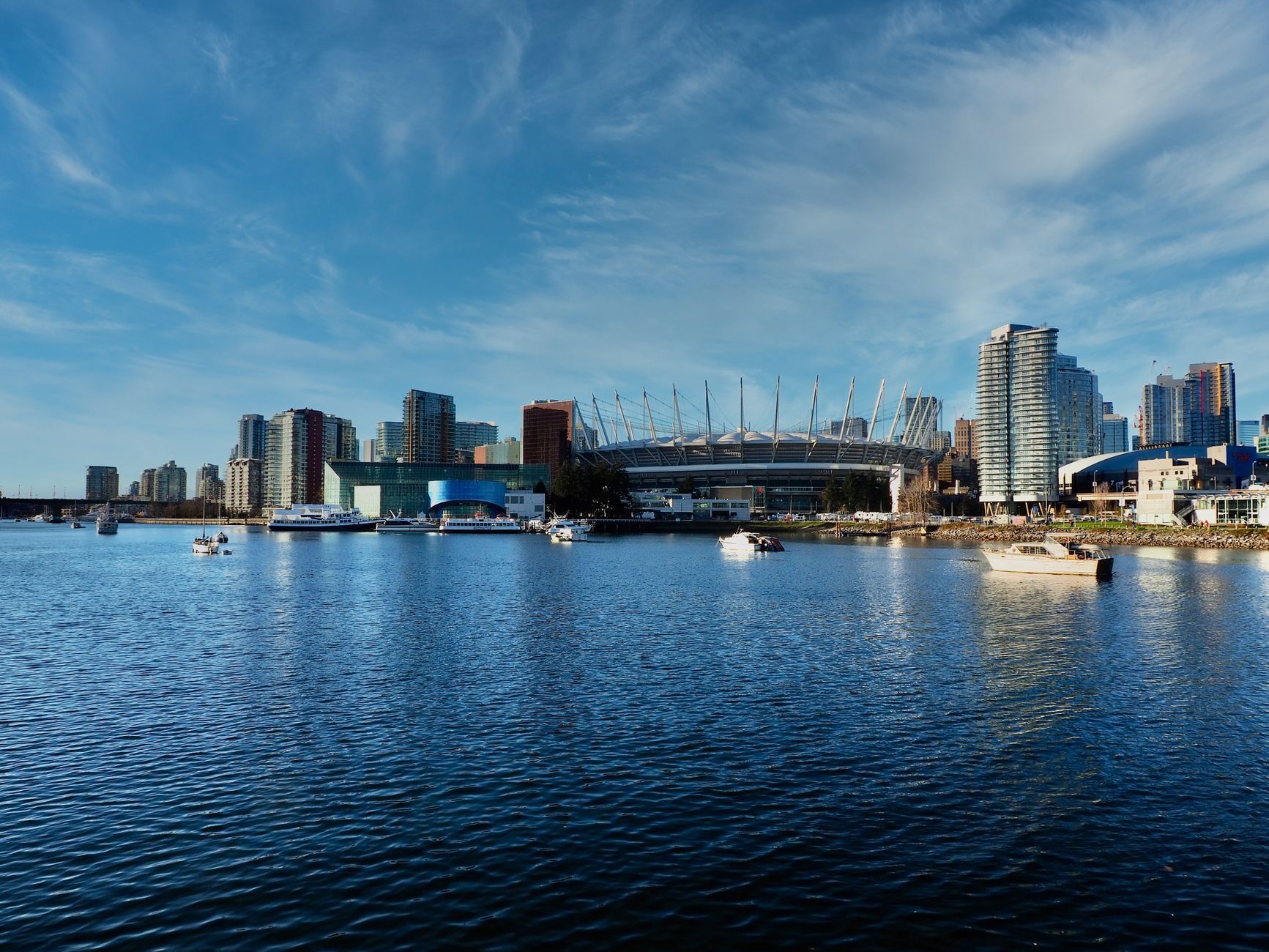The Best Places to See in Victoria BC (From Someone Who Actually Lives Here) — photo: Henry C Wong / Pexels